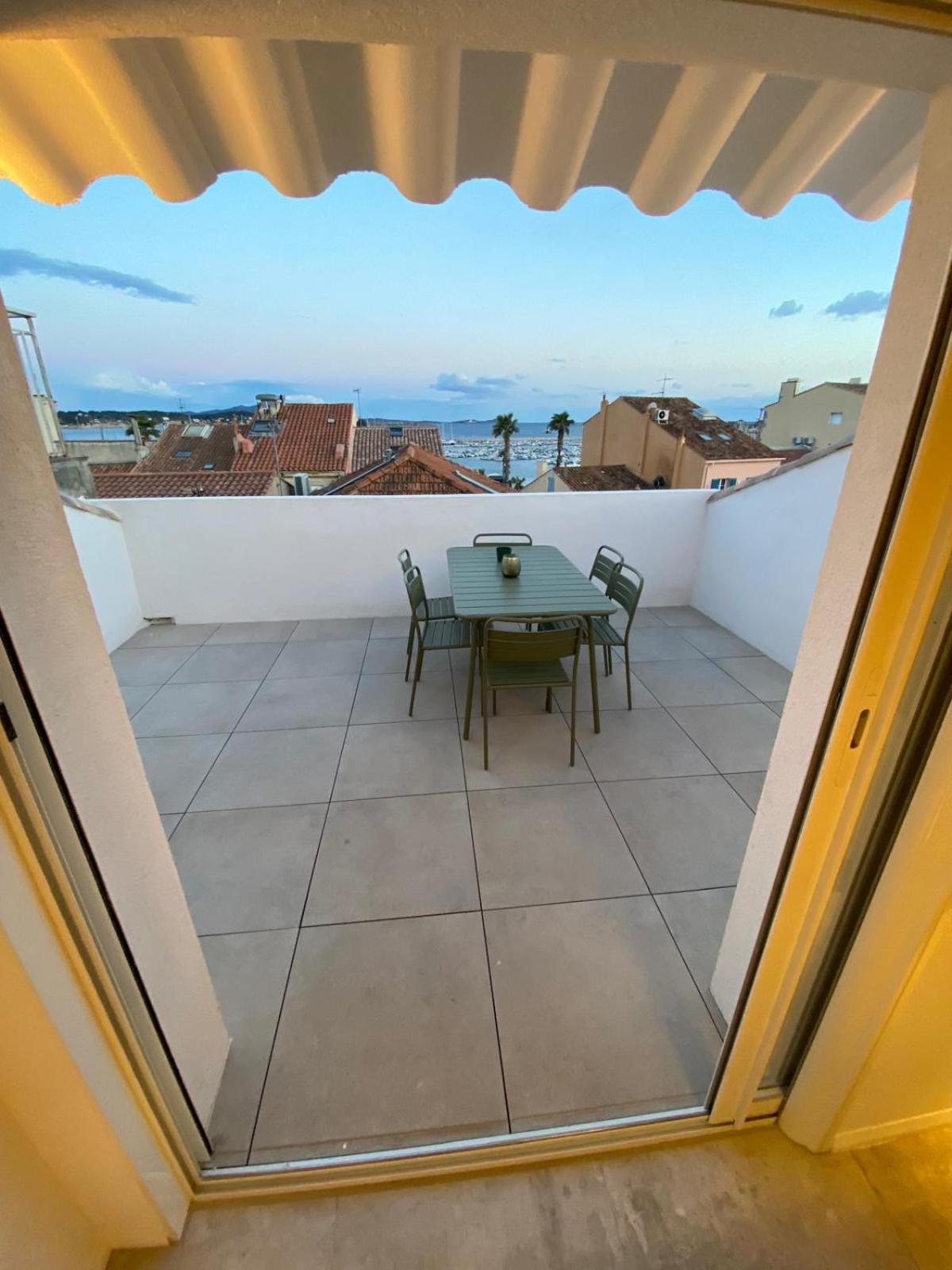 « l'observatoire » 6 Personnes Apartment *