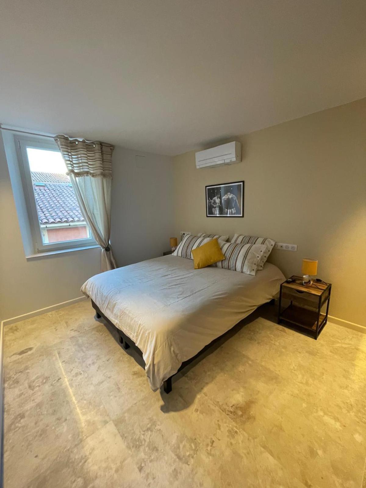 « l'observatoire » 6 Personnes Apartment *