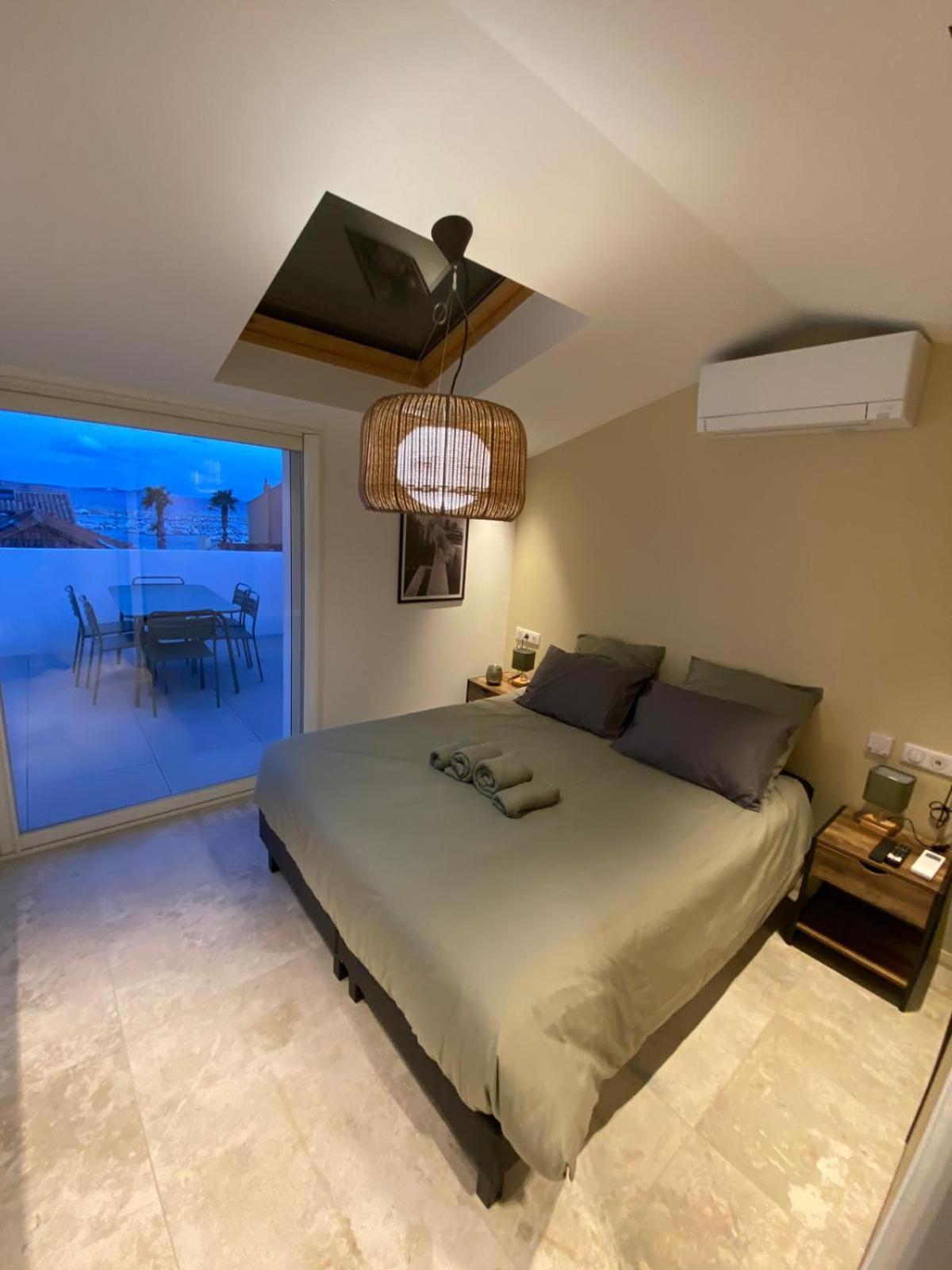 « l'observatoire » 6 Personnes Apartment Bandol
